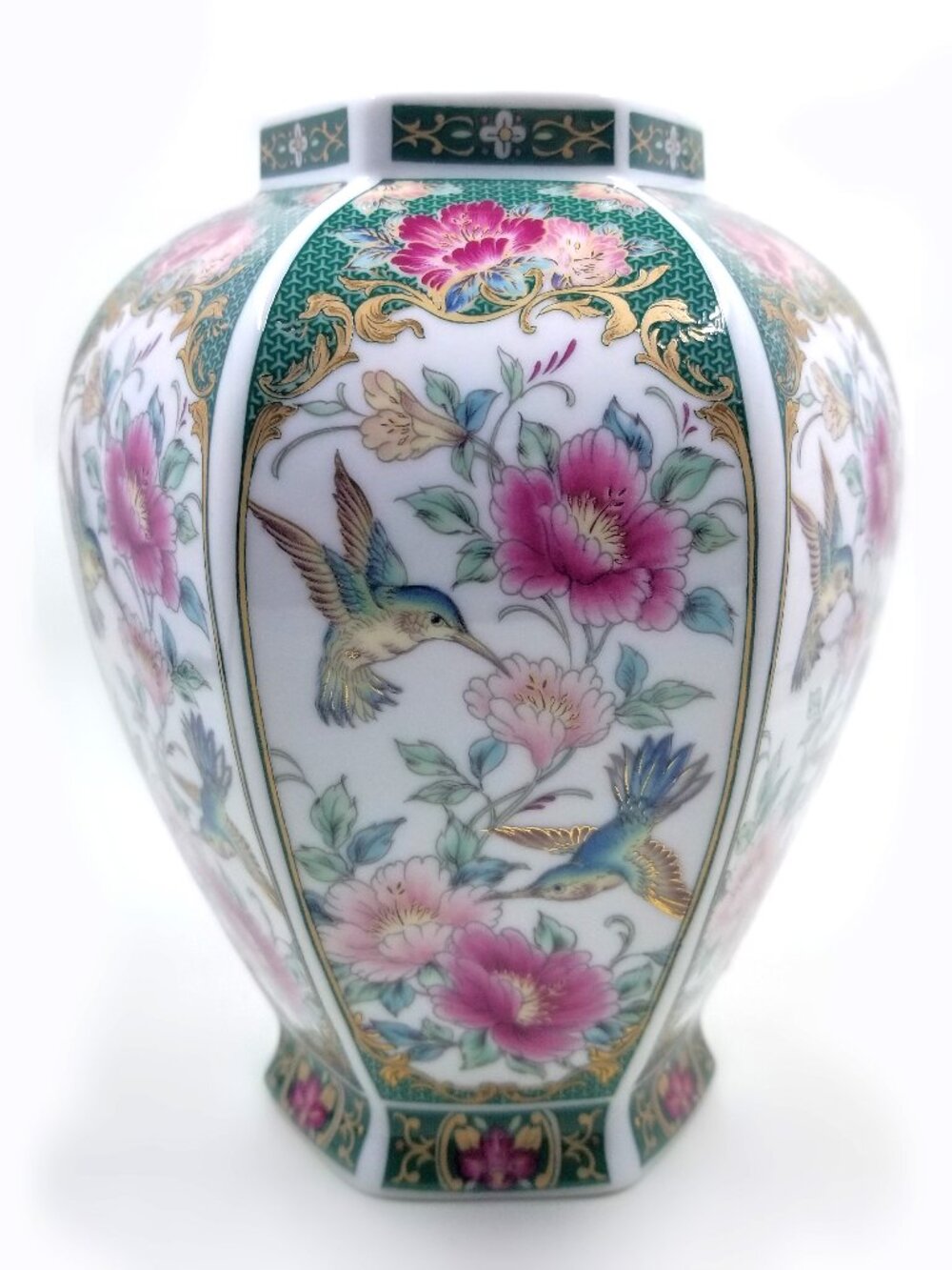 [OTAGIRI] Rare Hexagonal Porcelain Vase with Hummingbirds and Flowers (Japan)